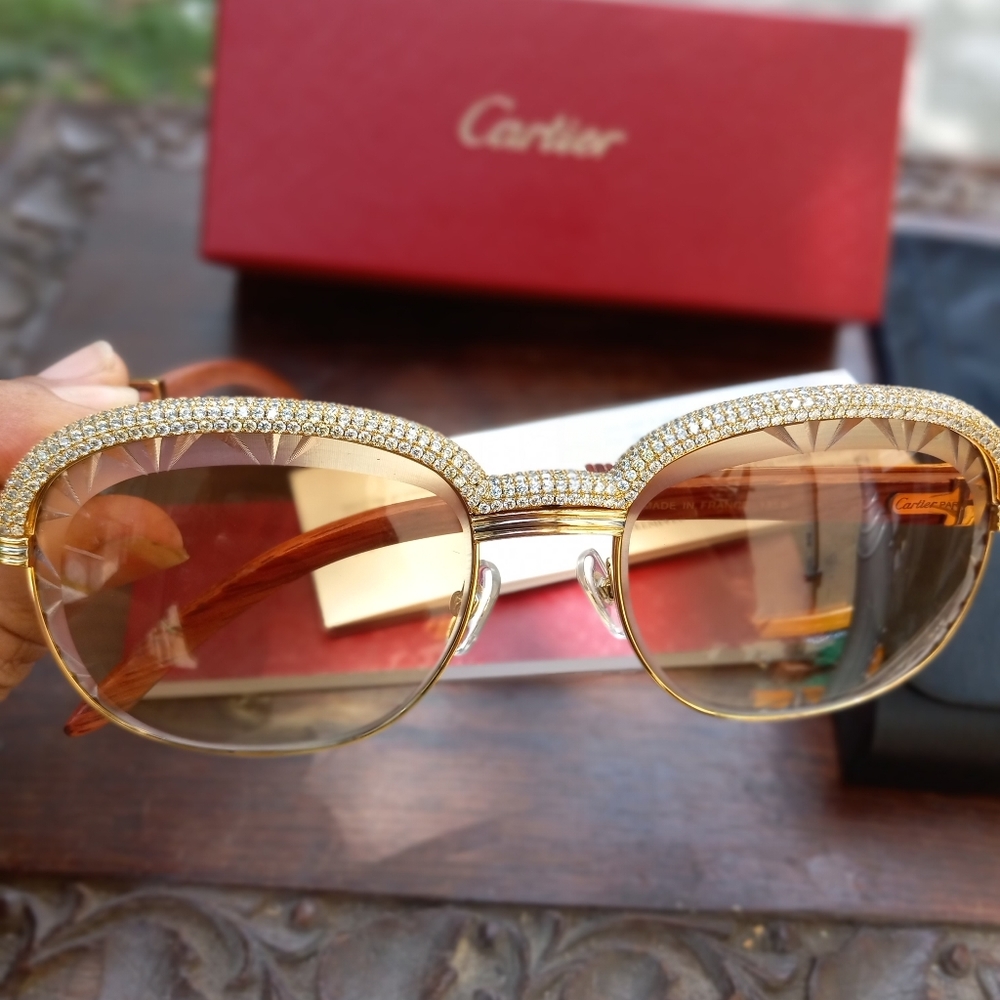 Cartier diamond buffs....